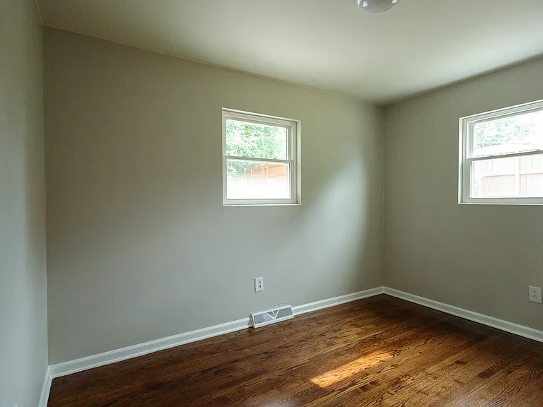 633 Tarpley Ln — Photo 4