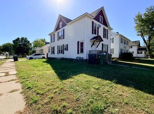 1324 5th Ave, Worthington, MN 56187