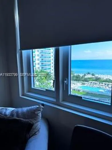 2301 Collins Ave #1025 — Photo 10