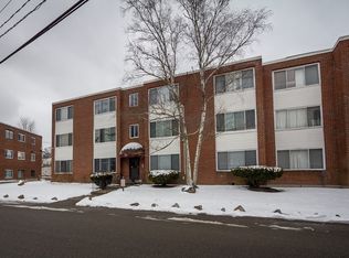 77 Colonel Bell Dr APT 4, Brockton, MA 02301
