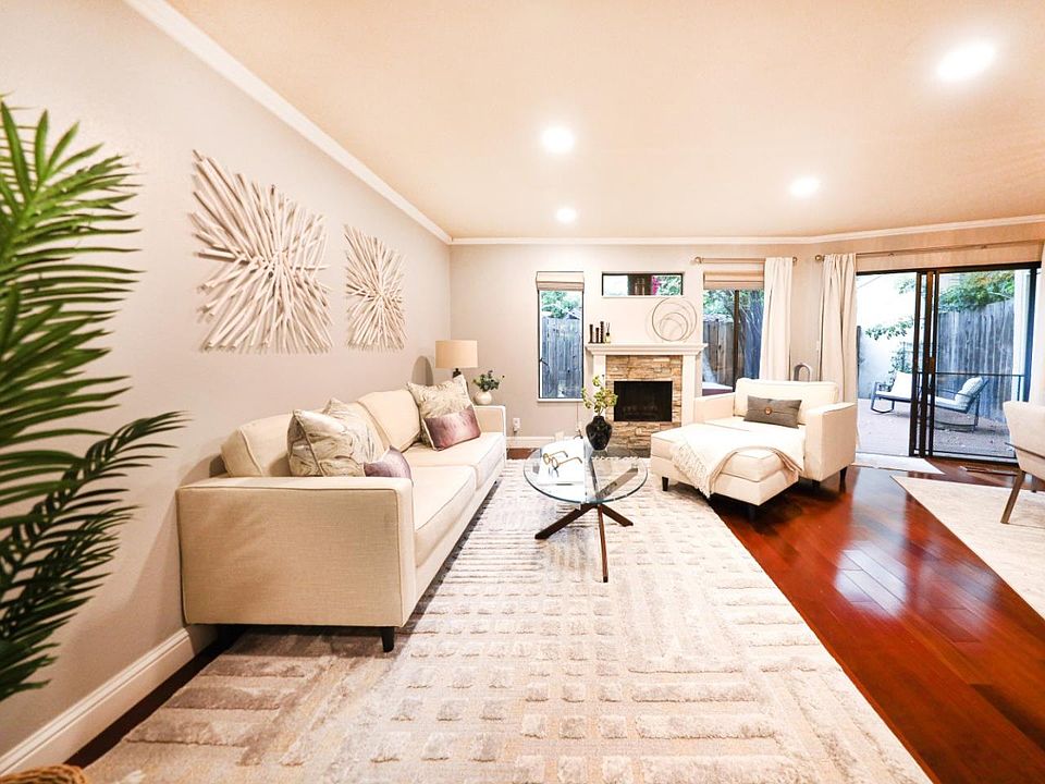 1st image of 137 Buckthorn Way