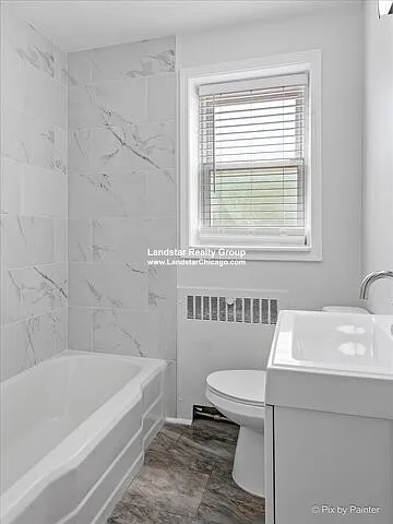 2727 W Berwyn Ave #1 — Photo 4