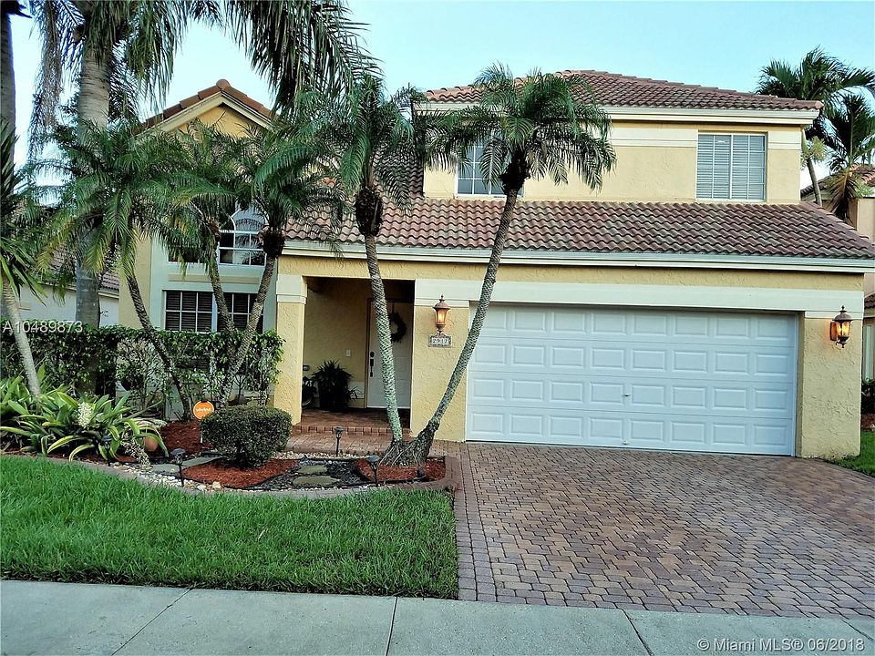 1st image of 2917 Oak Park Cir