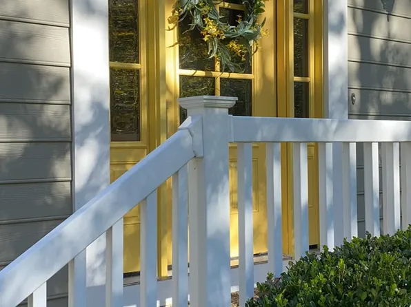 13002 Walton Bluff Cir, Midlothian, VA 23114