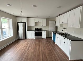 104 Old Memphis Rd #1, Tuscumbia, AL 35674