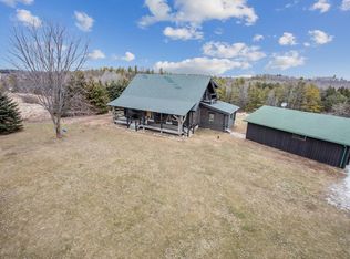 2810 Lambert Ln, Manitowoc, WI 54220