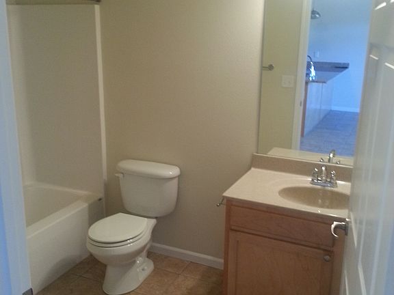 3rd image of 3000 Grand Mere Pkwy APT 2