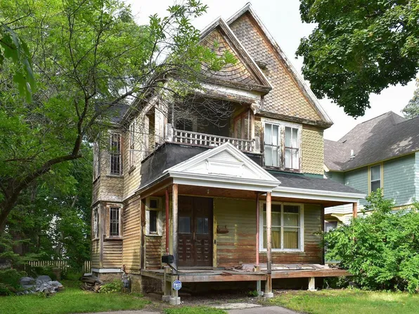 210 E Wabasha St, Winona, MN 55987