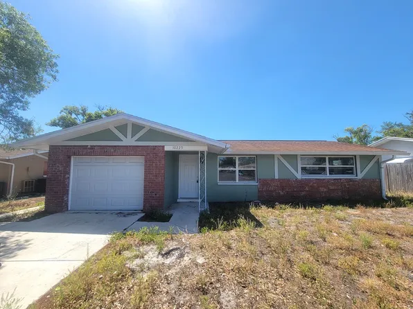 10225 Gardenia Ln, Port Richey, FL 34668