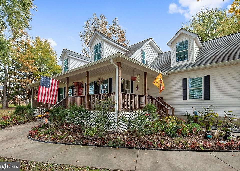 1st image of 40770 Meadow Dr