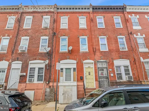 1807 Moore St, Philadelphia, PA 19145