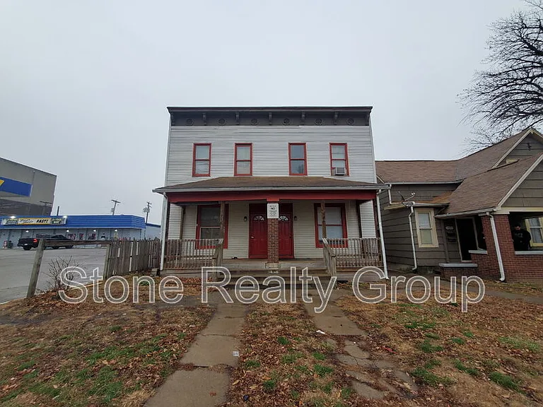 420 S 7th St #B — Photo 1