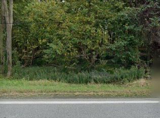 16910 Mumford Rd, Burton, OH 44021