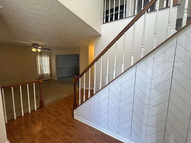 4 bed, 3.0 bath, 2225 sqft, $2,100 — Photo 4