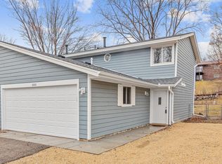 1000 Eastview Cir, Shakopee, MN 55379