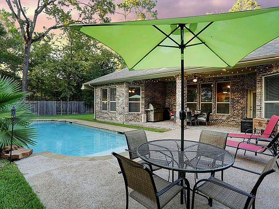 4th image of 703 Weisinger Dr