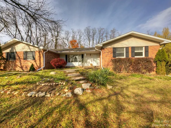 4480 W Waters Rd, Ann Arbor, MI 48103