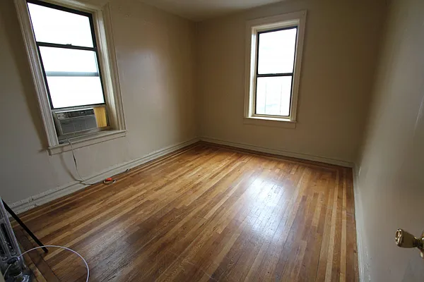 Rented by Bohemia Realty Group | media 6