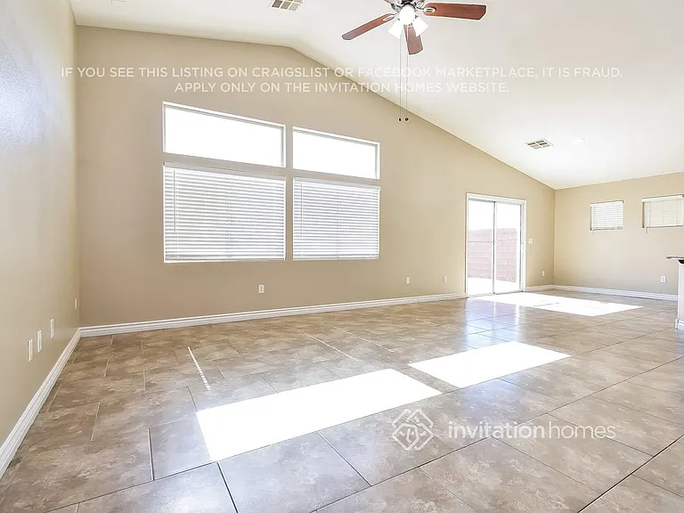 3832 Goldfield St — Photo 5