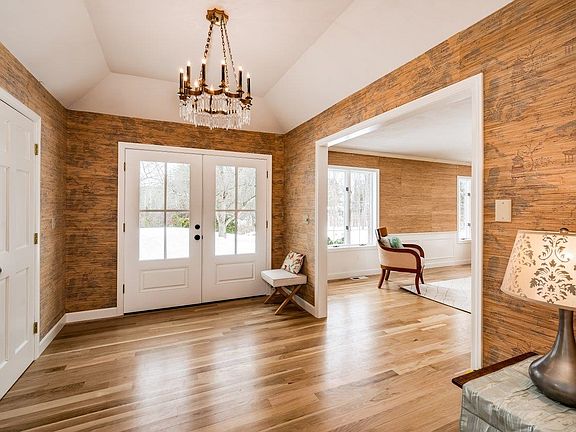 2nd image of 23 Riverview Road