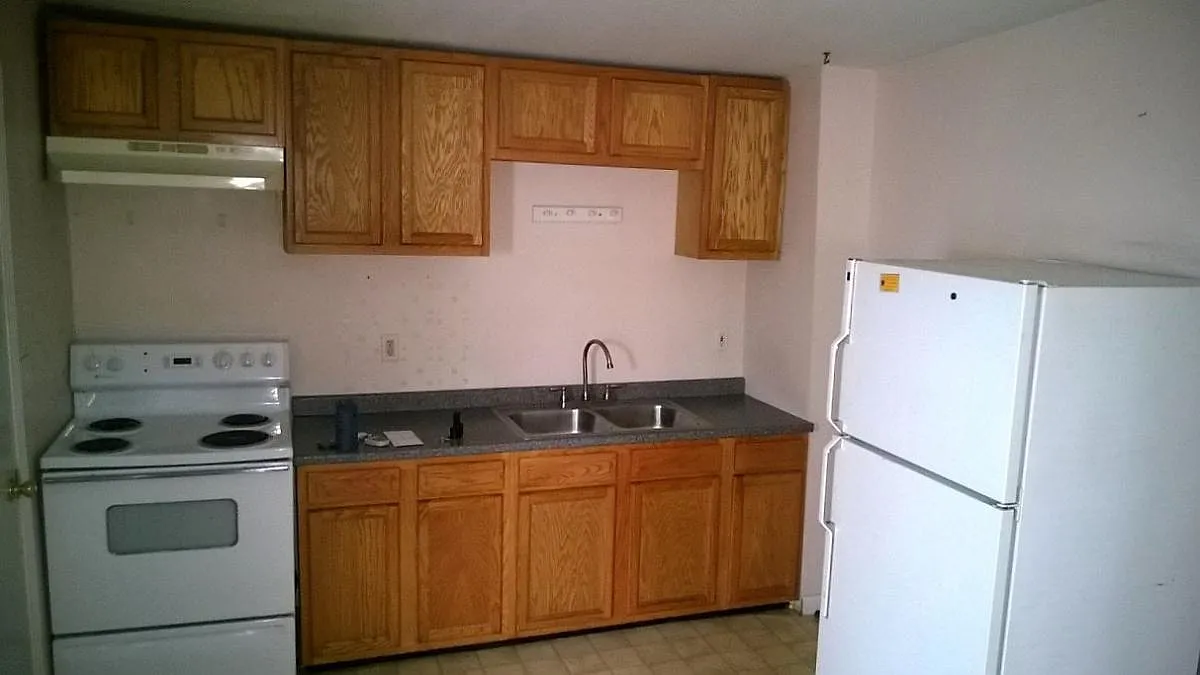 2 bed, 1650 sqft, $1,095 — Photo 4