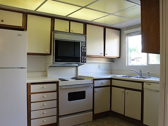 3rd image of 2900 S Palo Verde Ln Unit 13
