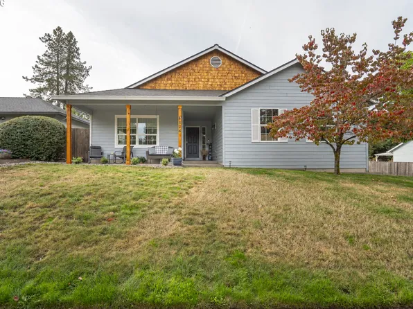 824 Edgewood Dr, Newberg, OR 97132