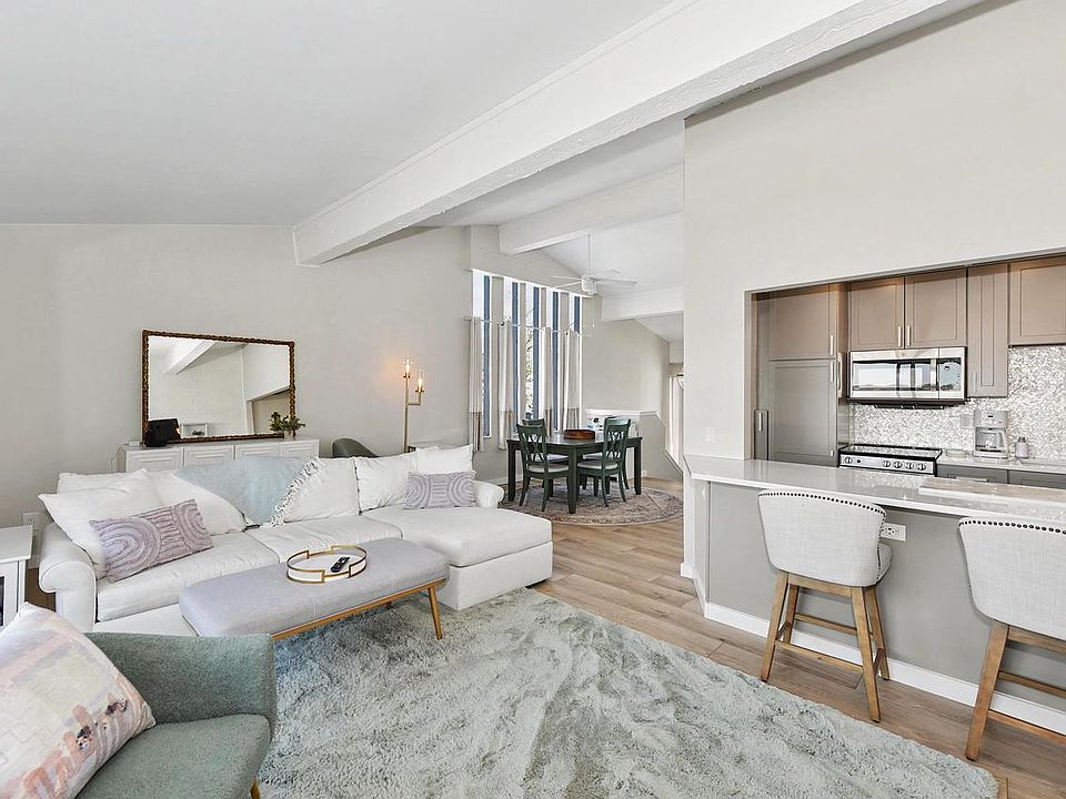 1st image of 61-02 Lausanne COURT