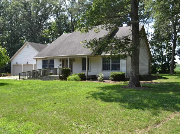 5116 S Reagan Dr, Monticello, IN 47960