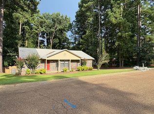 1522 Shady Ln, Magnolia, AR 71753