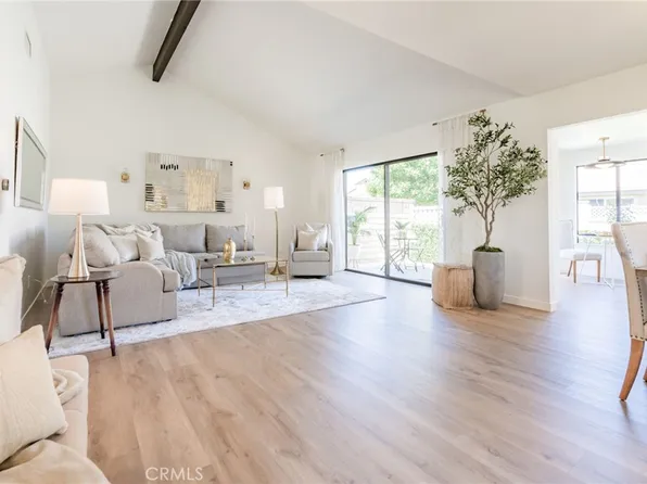 35110 Village 35, Camarillo, CA 93012
