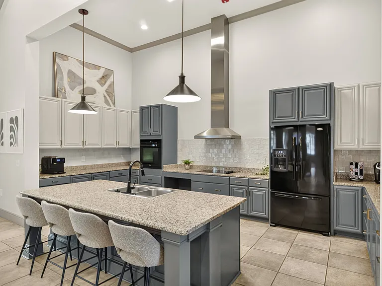 Cantare at Indian Lake Village — Photo 15