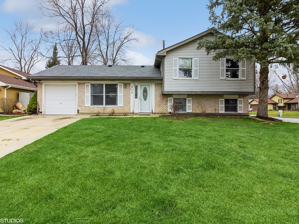 1st image of 213 N Lincolnshire Ct