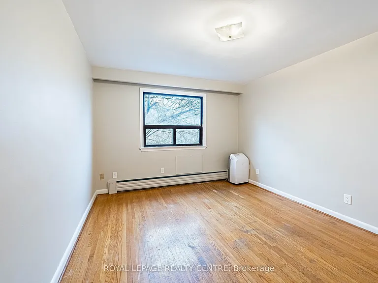 339 Sheppard Ave E #3 — Photo 19