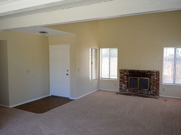 5th image of 11249 Heathrow Dr
