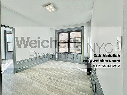 1st image of 9 Central Park N #43