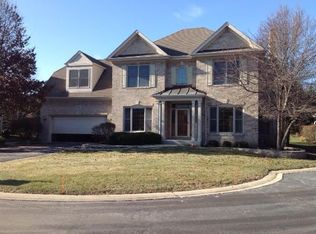 4210 Prestwick Ct, St Charles, IL 60174