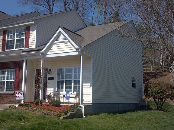 5th image of 313 Wilkes Place Dr