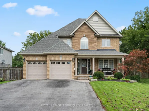 611 Capilano Cres, Oshawa, ON L1H 7V3