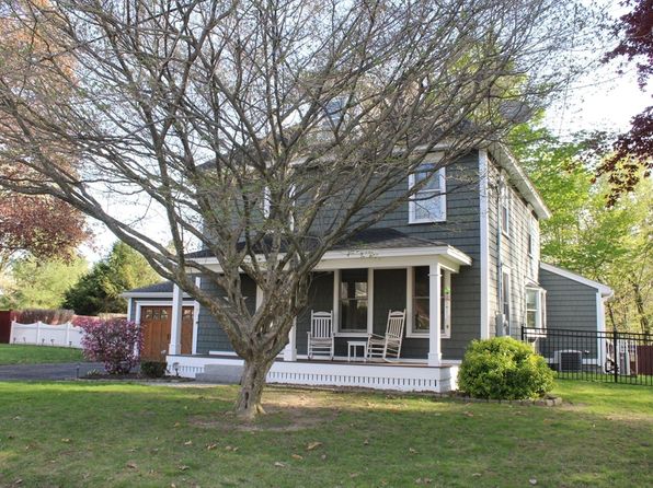 32 Fairlawn Ave, Haverhill, MA 01830