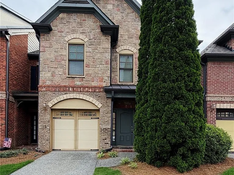 1655 Township Cir — Photo 1