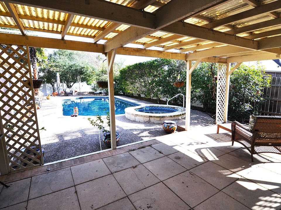 1st image of 10007 Shinnecock Hills Dr