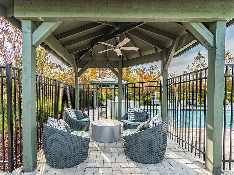 THE PARQ AT CROSS CREEK — Photo 24