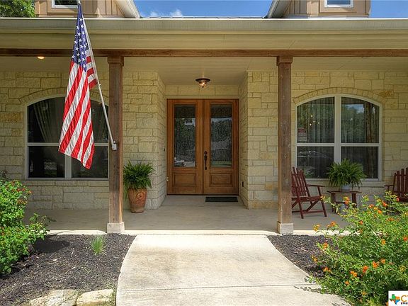 3rd image of 344 River Park Dr