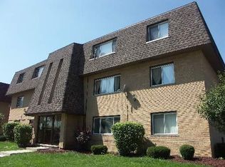 10436 Nashville Ave APT 4, Chicago Ridge, IL 60415