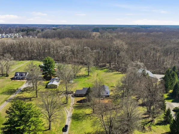 7032 County Road 2, Swanton, OH 43558