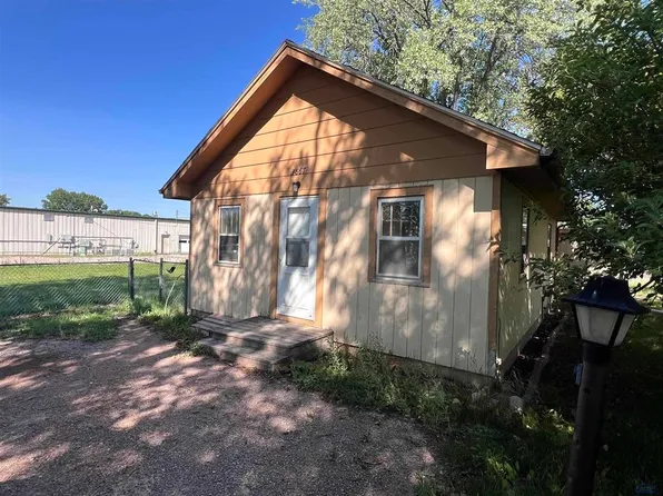 3867 School Dr, Rapid City, SD 57703