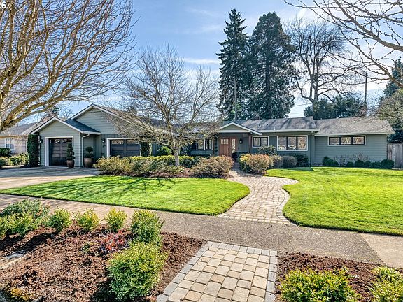 2nd image of 2746 Norbert Ln