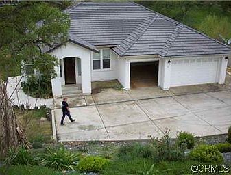 1st image of 42 S Wallace Lake Dr