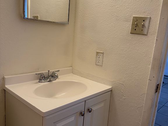 2nd image of 1159 La Fonda Dr #7